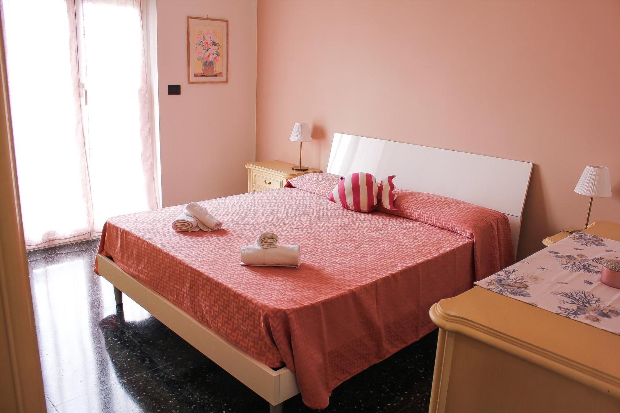 Ferienwohnung Casa Mariuccia - A Due Passi Dal Mare Savona Exterior foto