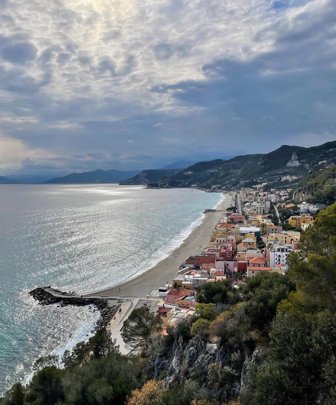 Ferienwohnung Casa Mariuccia - A Due Passi Dal Mare Savona Exterior foto